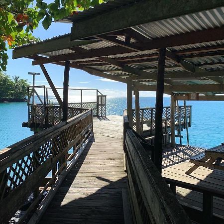 Lusia'S Lagoon Chalets Salelologa Zewnętrze zdjęcie